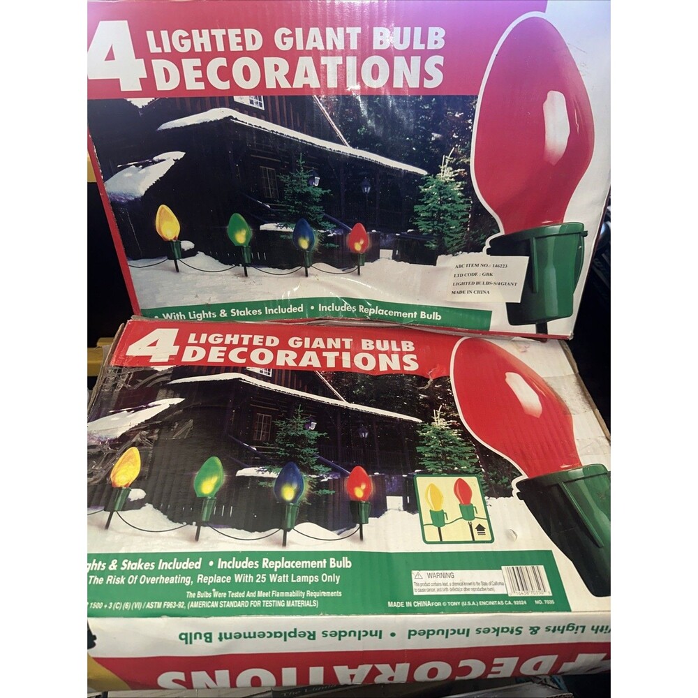 2 Sets 4 Lighted GIANT BULB Xmas Decorations Pathway Strand C7 Light Set Stakes